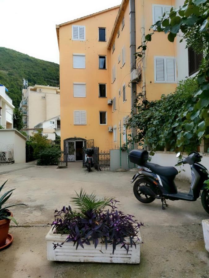 Suncani Apartman 1-Vila Amfora ブドヴァ エクステリア 写真