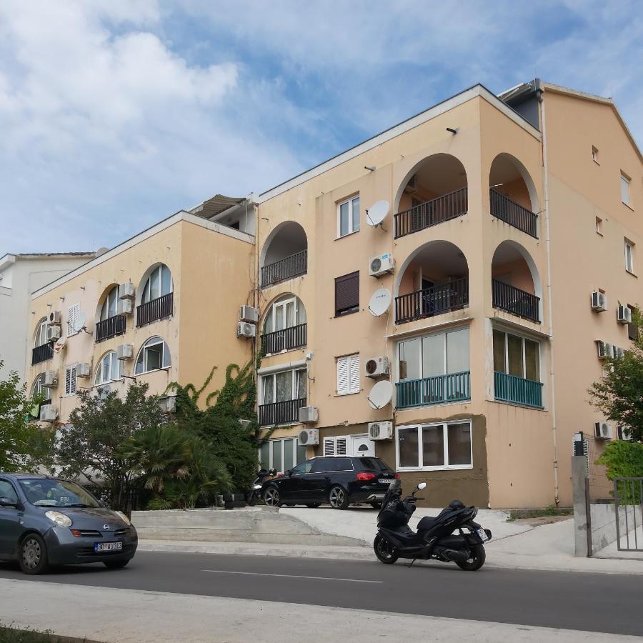Suncani Apartman 1-Vila Amfora ブドヴァ エクステリア 写真